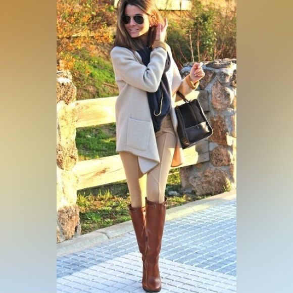 Like NEW Frye Carson Mid Heel Tab Boots - Picture 2 of 12